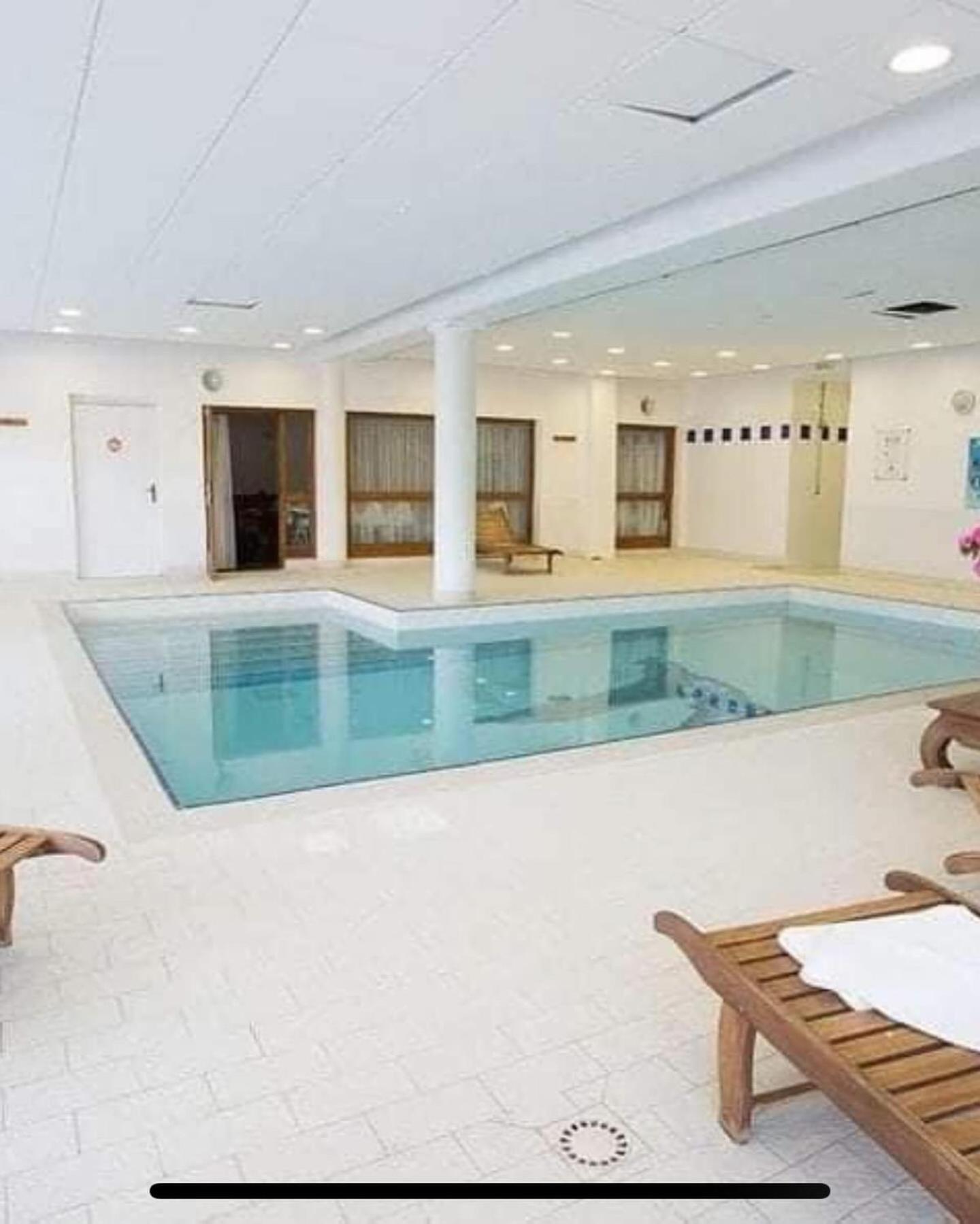Appartement 4 Personnes Avec Piscine Interieure Puy-Saint-Vincent Extérieur photo